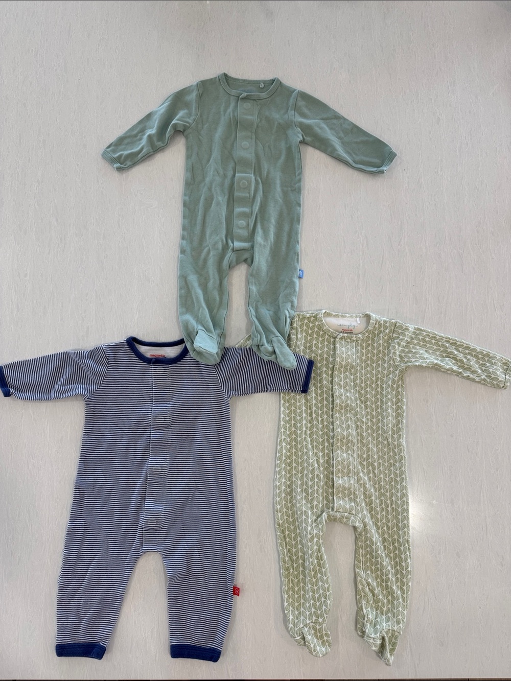Magnetic Me lot of 3 100% Cotton Baby Onesie Pajamas 6-9months